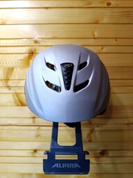 PRILBA UVEX XRIDE SILVER 52-57CM